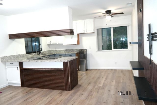 7613 Valley Wood Dr, Sacramento, CA 95828