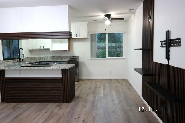 7613 Valley Wood Dr, Sacramento, CA 95828