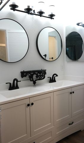 7613 Valley Wood Dr, Sacramento, CA 95828