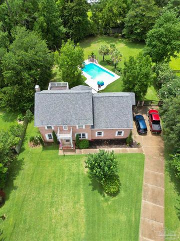 5013 Roland Rd, Pace, FL 32571