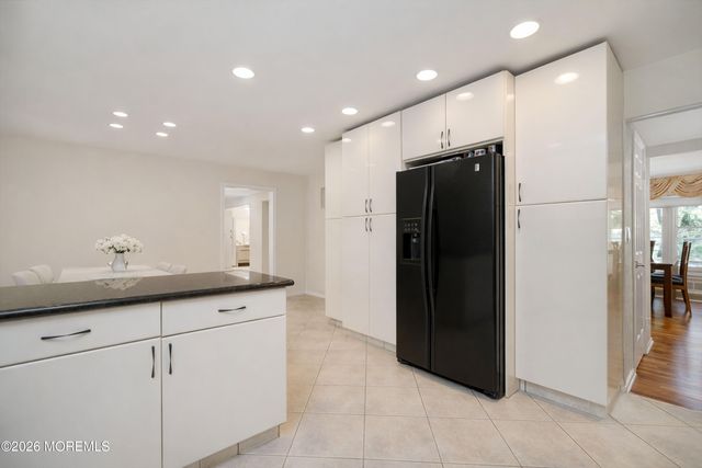 11 Buffalo, East Brunswick, NJ 08816