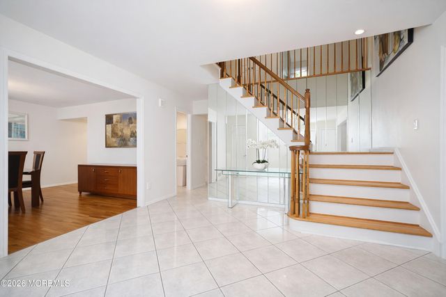 11 Buffalo, East Brunswick, NJ 08816