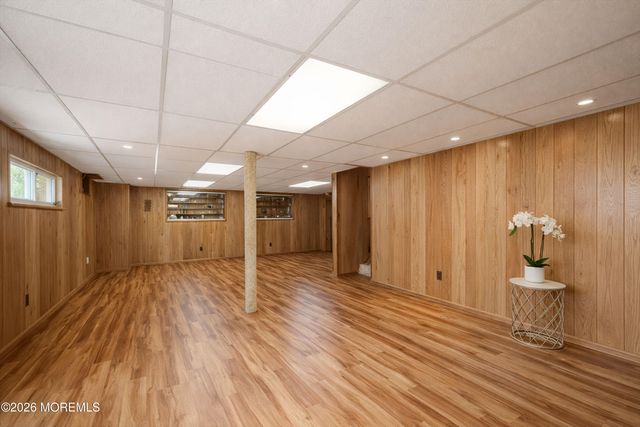 11 Buffalo, East Brunswick, NJ 08816