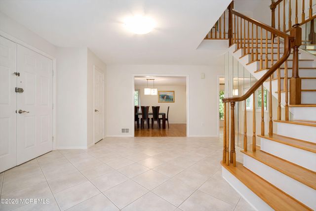 11 Buffalo, East Brunswick, NJ 08816