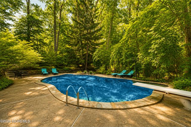 11 Buffalo, East Brunswick, NJ 08816