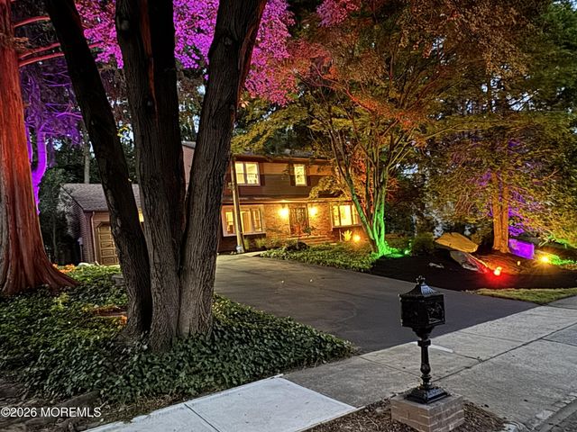 11 Buffalo, East Brunswick, NJ 08816