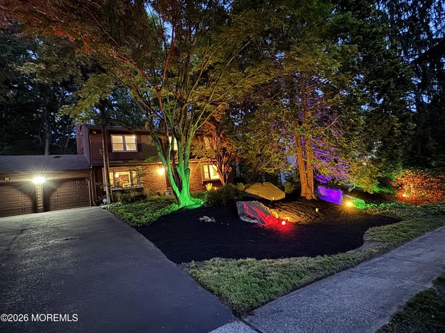 11 Buffalo, East Brunswick, NJ 08816