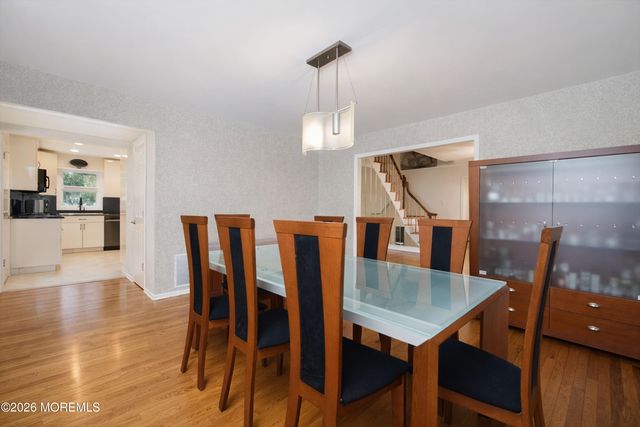 11 Buffalo, East Brunswick, NJ 08816