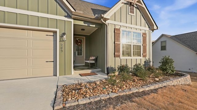 585 Nature Trail, Soddy Daisy, TN 37379