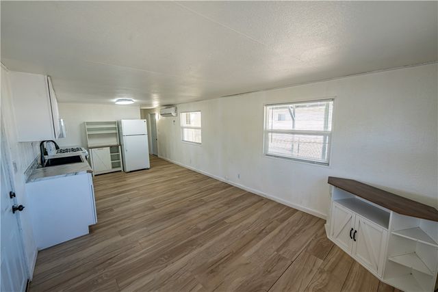 3260 E Leroy Avenue, Kingman, AZ 86409