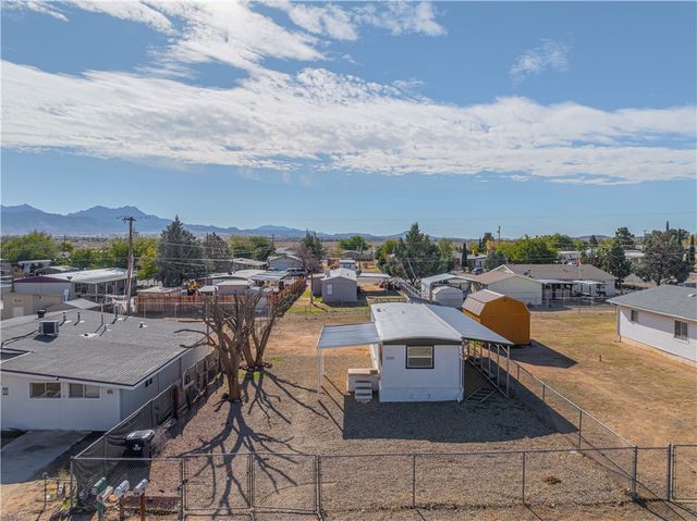 3260 E Leroy Avenue, Kingman, AZ 86409