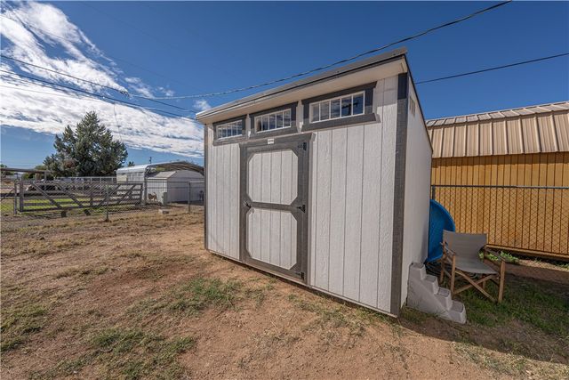 3260 E Leroy Avenue, Kingman, AZ 86409