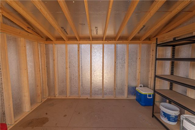 3260 E Leroy Avenue, Kingman, AZ 86409