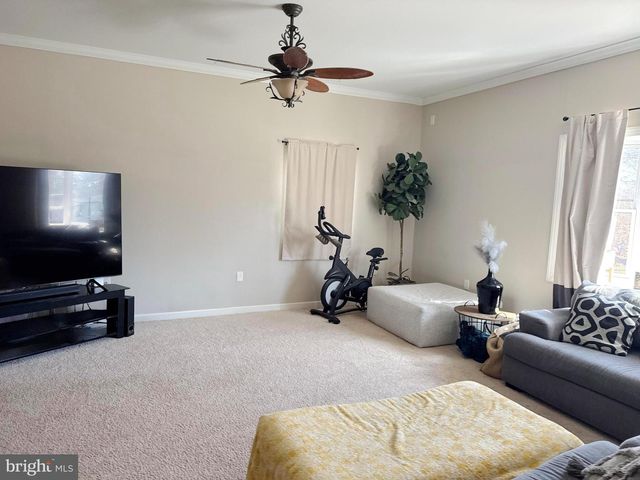 252 TERRY LN, Egg Harbor City, NJ 08215
