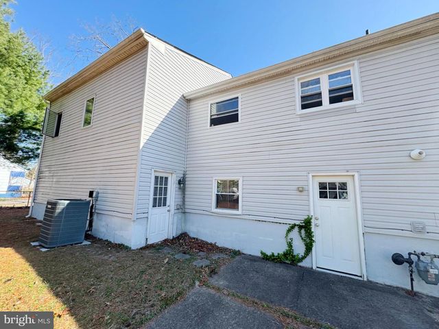 252 TERRY LN, Egg Harbor City, NJ 08215