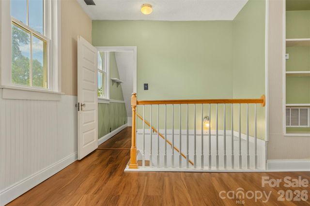 100 Cannon Drive, Hendersonville, NC 28792