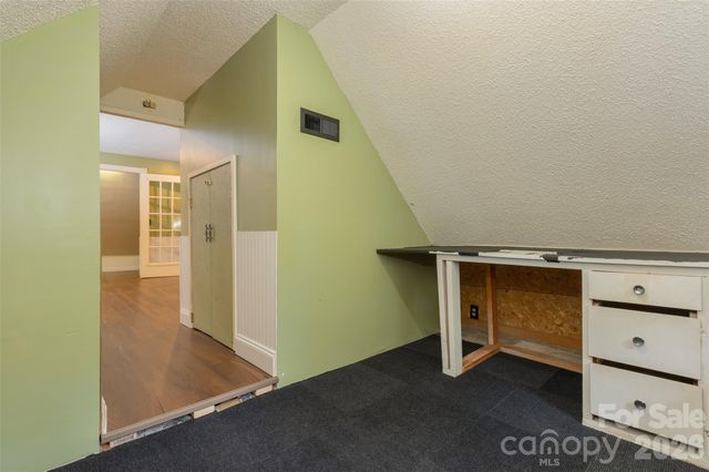 100 Cannon Drive, Hendersonville, NC 28792