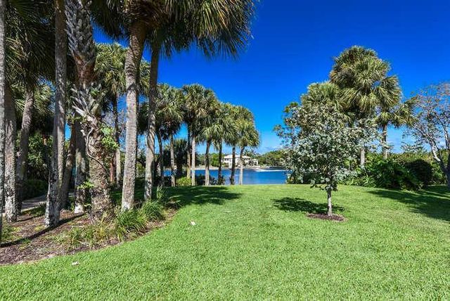 2601 Marina Isle Way 303, Jupiter, FL 33477