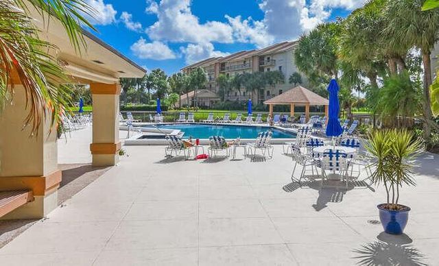 2601 Marina Isle Way 303, Jupiter, FL 33477