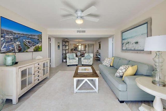 2601 Marina Isle Way 303, Jupiter, FL 33477