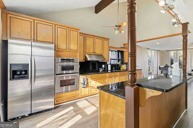 2170 Hunters Ridge Drive, Lawrenceville, GA 30044