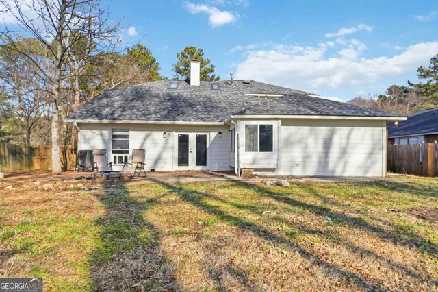 2170 Hunters Ridge Drive, Lawrenceville, GA 30044