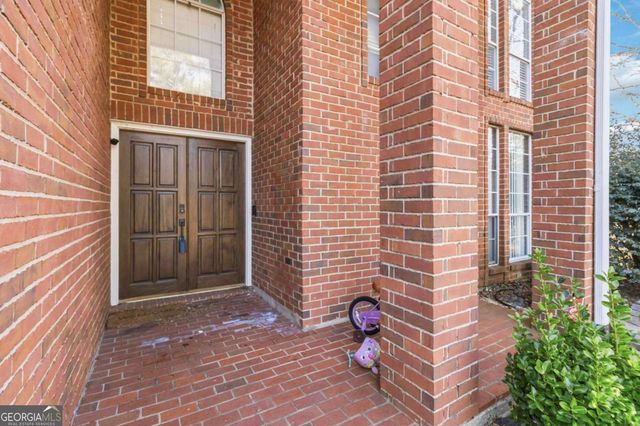 2170 Hunters Ridge Drive, Lawrenceville, GA 30044