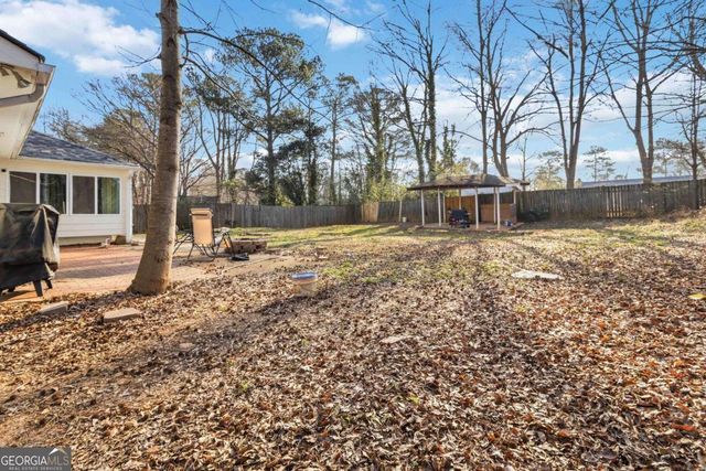 2170 Hunters Ridge Drive, Lawrenceville, GA 30044