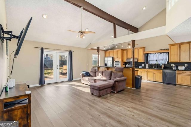 2170 Hunters Ridge Drive, Lawrenceville, GA 30044