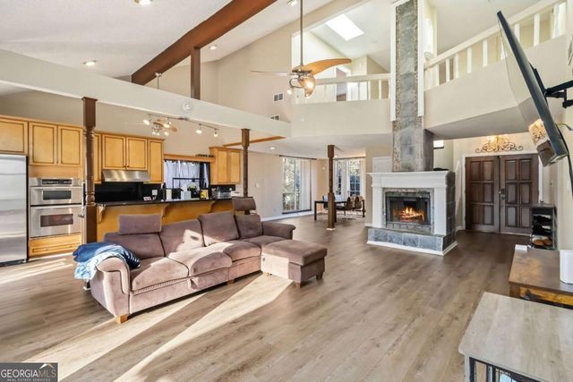 2170 Hunters Ridge Drive, Lawrenceville, GA 30044