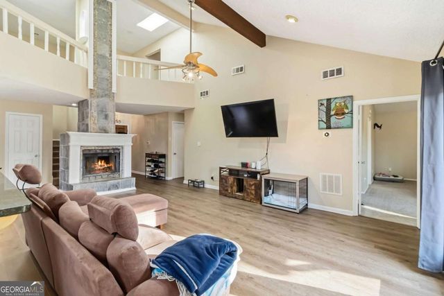 2170 Hunters Ridge Drive, Lawrenceville, GA 30044