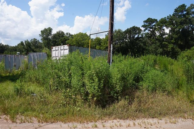 20130 Elm Street, New Caney, TX 77357