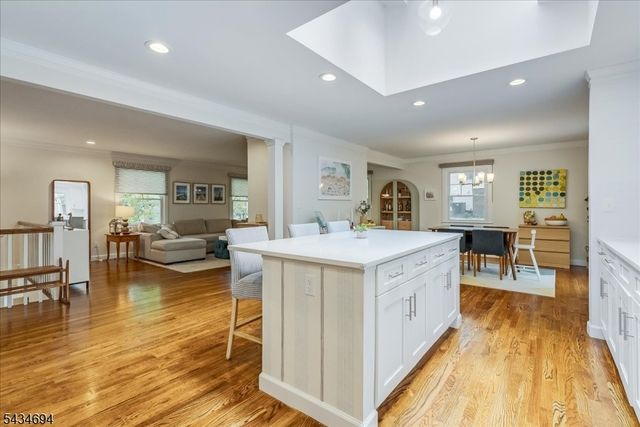 5 Persimmon Way, Springfield Twp., NJ 07081