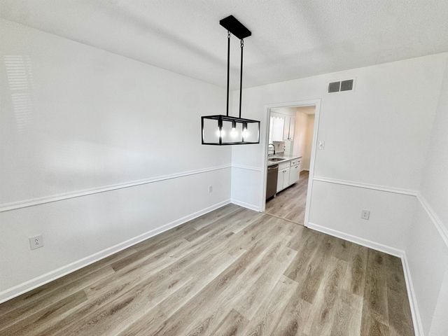 4057 TIMBERWOOD DR, Memphis, TN 38128