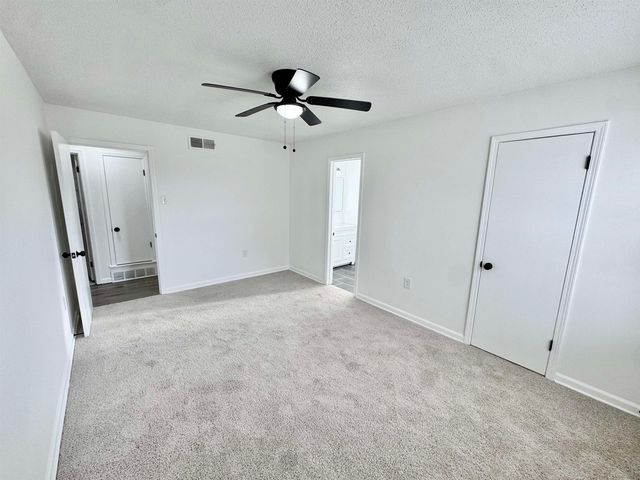 4057 TIMBERWOOD DR, Memphis, TN 38128