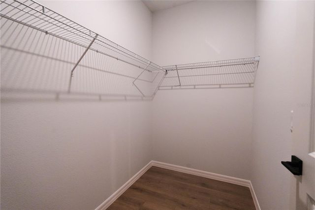 903 N NEW HAMPSHIRE AVENUE, Tavares, FL 32778