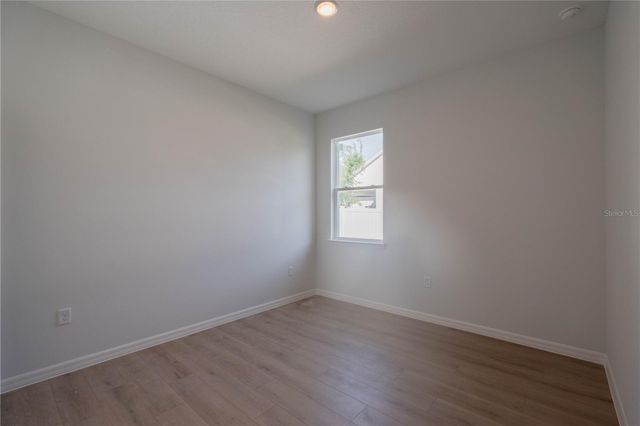 903 N NEW HAMPSHIRE AVENUE, Tavares, FL 32778