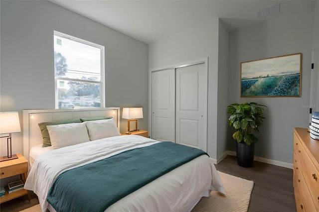 903 N NEW HAMPSHIRE AVENUE, Tavares, FL 32778