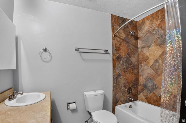 5027 APACHE AVE, Pocatello, ID 83204