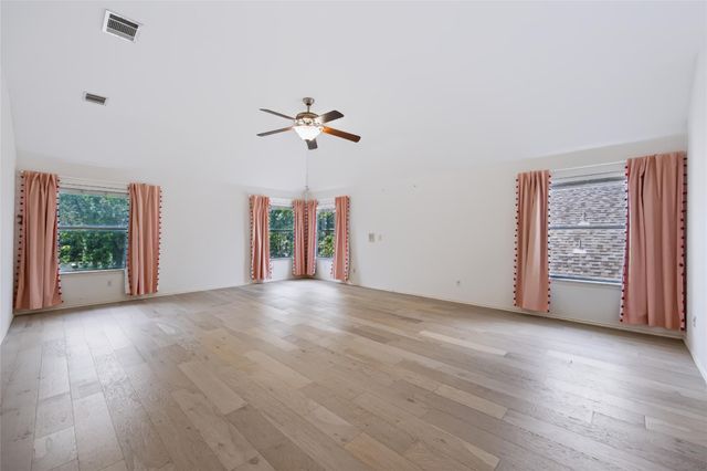 1519 Tamar LN, Austin, TX 78727