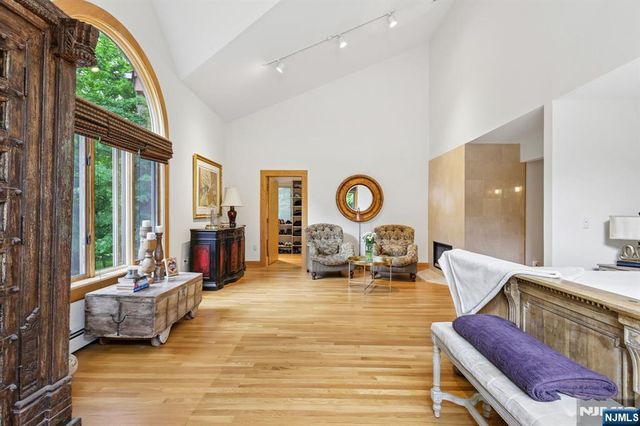 741 Natures Way, Franklin Lakes, NJ 07417