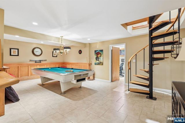 741 Natures Way, Franklin Lakes, NJ 07417