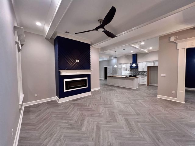 8116 Kanis Pines Drive, Little Rock, AR 72204