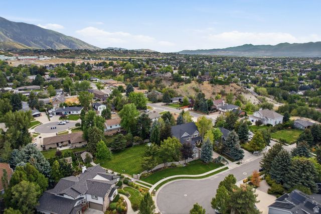 3226 E MARTHAS CV, Cottonwood Heights, UT 84093