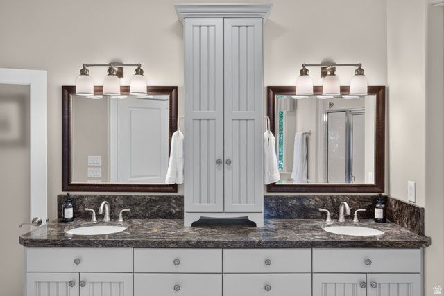 3226 E MARTHAS CV, Cottonwood Heights, UT 84093