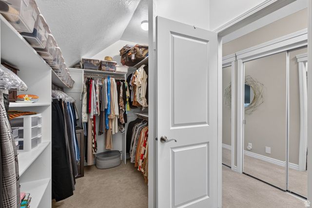 3226 E MARTHAS CV, Cottonwood Heights, UT 84093