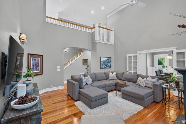 3226 E MARTHAS CV, Cottonwood Heights, UT 84093