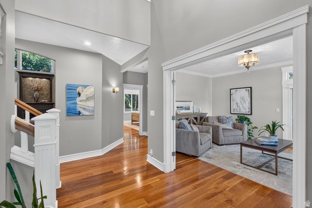 3226 E MARTHAS CV, Cottonwood Heights, UT 84093