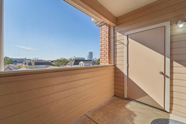 2111 Welch Street A318, Houston, TX 77019