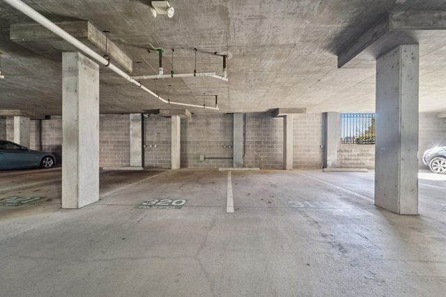 2111 Welch Street A318, Houston, TX 77019